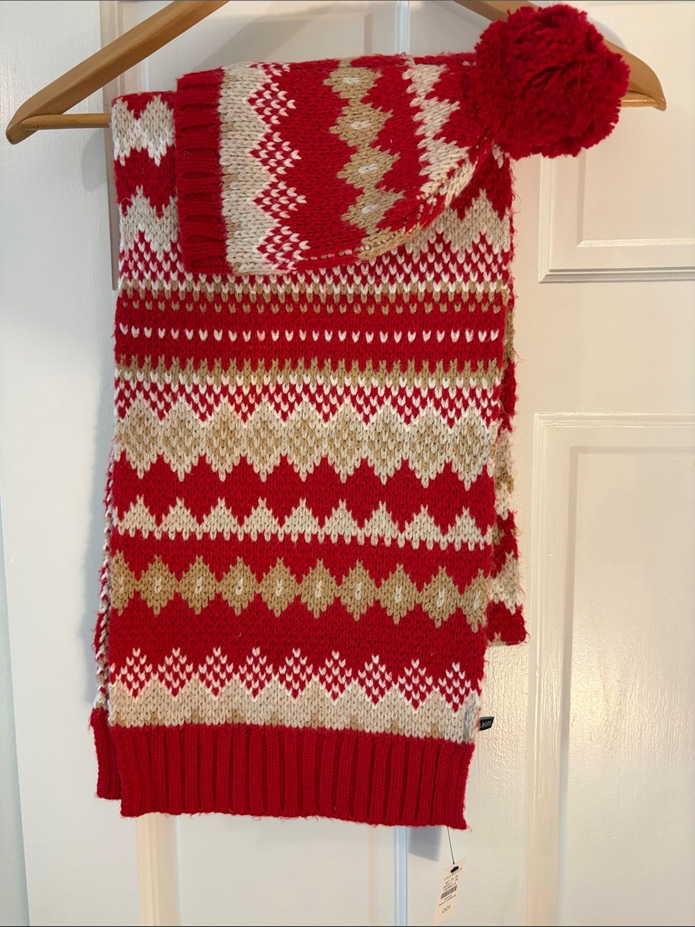 Talbots Red Patterned Pom-Pom Women's Sweater Scarf and Hat NWT